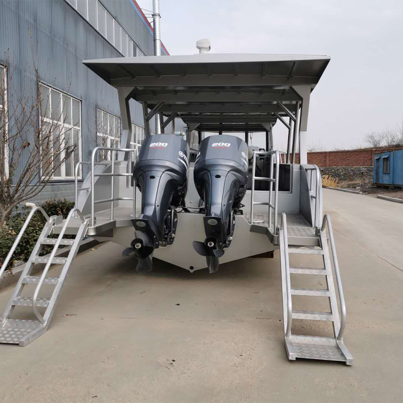 128m潜水船