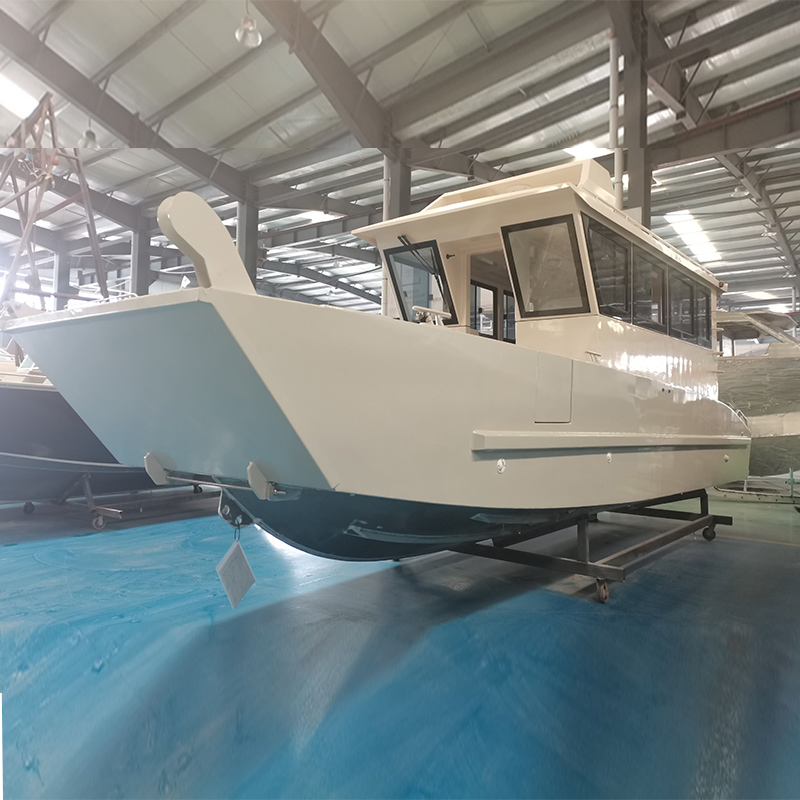9m x 250万乘车的着陆货船船